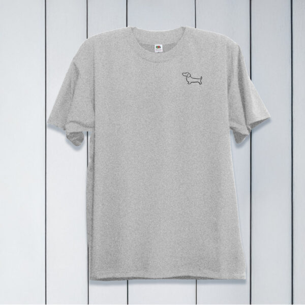 Camiseta bordada con perra salchicha negro ( las tallas grandes) - Imagen 5